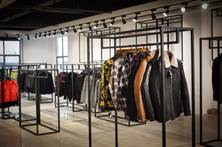 勁霸商務休閑男裝批發貨源 北京一站式服裝鞋帽箱包采購指南